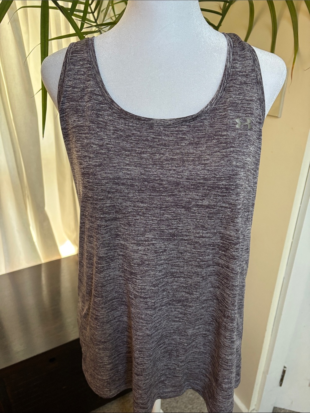 Under Armour Women’s Heathered Plum Performance Tank